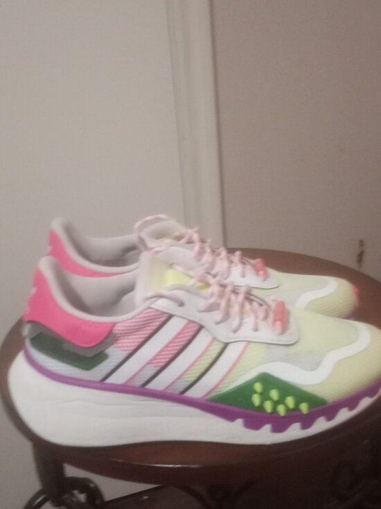 adidas Shoes - Adidas Choigo Sneakers FX6237 Women’s Size 7.5